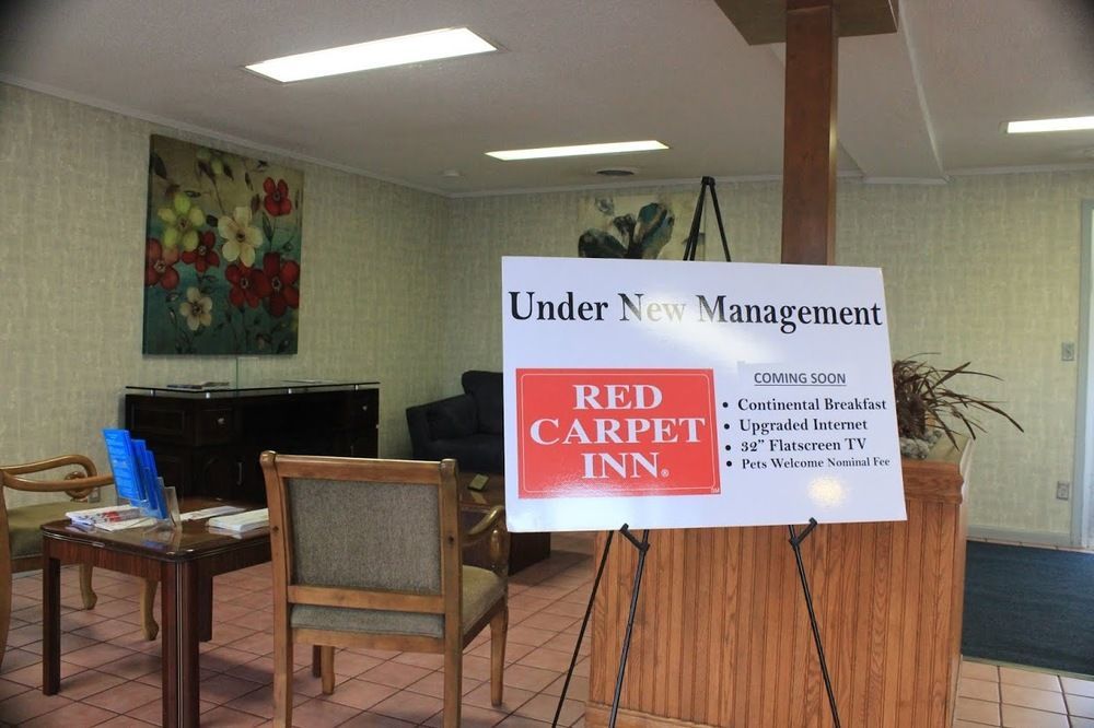 Red Carpet Inn - ルイスビル エクステリア 写真